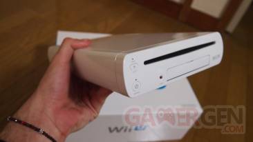 Deballage Basic Pack Wii U version blanche 09.12.2012 (12)